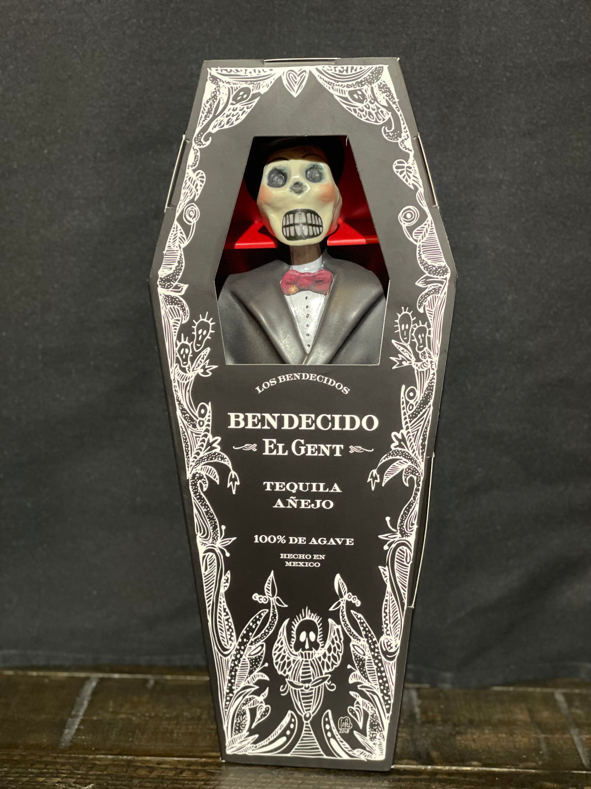 Bendecido El Gent Anejo